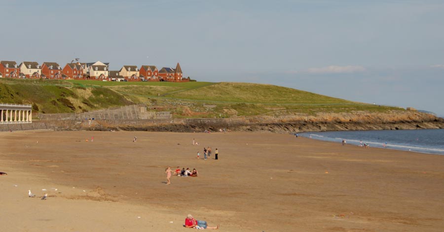 Top 10 UK Coastal Towns | Enjoy these seaside towns year round